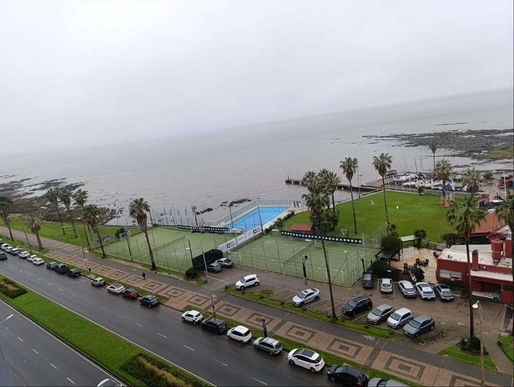 Alquiler Apartamento Punta Carretas 2 Dormitorios 1 Baño Mu