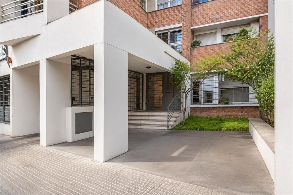 Venta apartamento de dos dormitorios Bella Vista