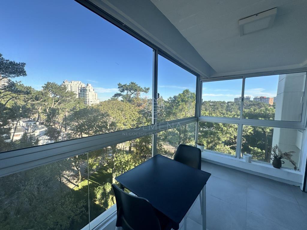 Apartamento en venta de dos dormitorios con listo
