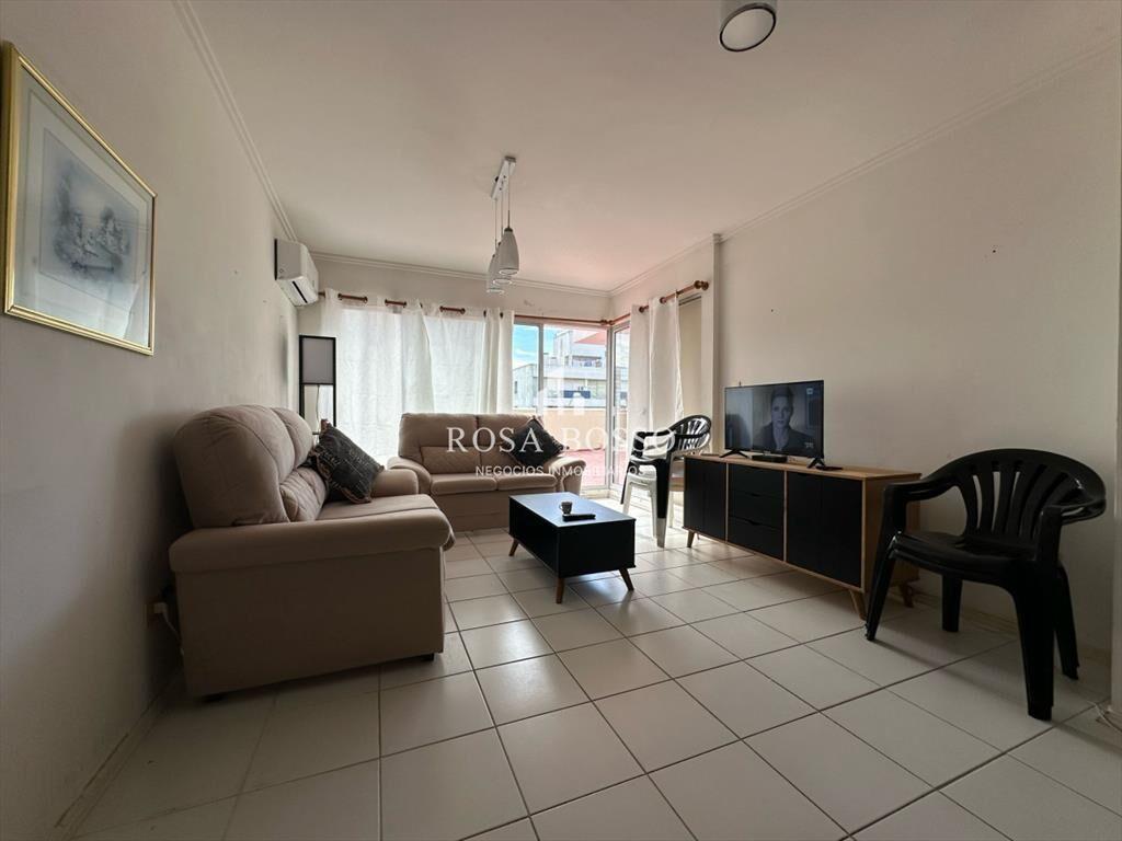 Apartamento en venta y alquiler de 3 dormitorios
