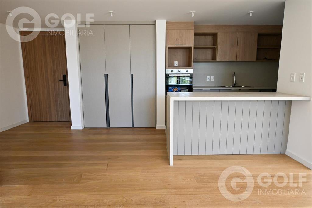 Apartamento en Carrasco Barrio Parques , San Nicolas 3 Do