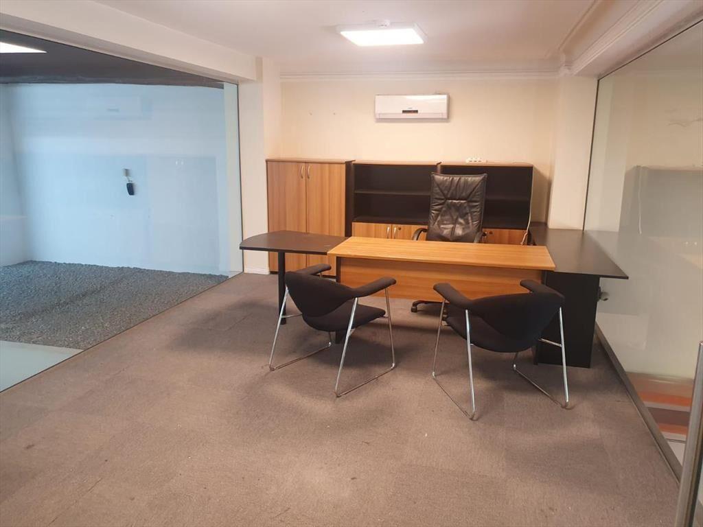 Av Uruguay casi Libertador, padrón único , 1319 m2, excelen