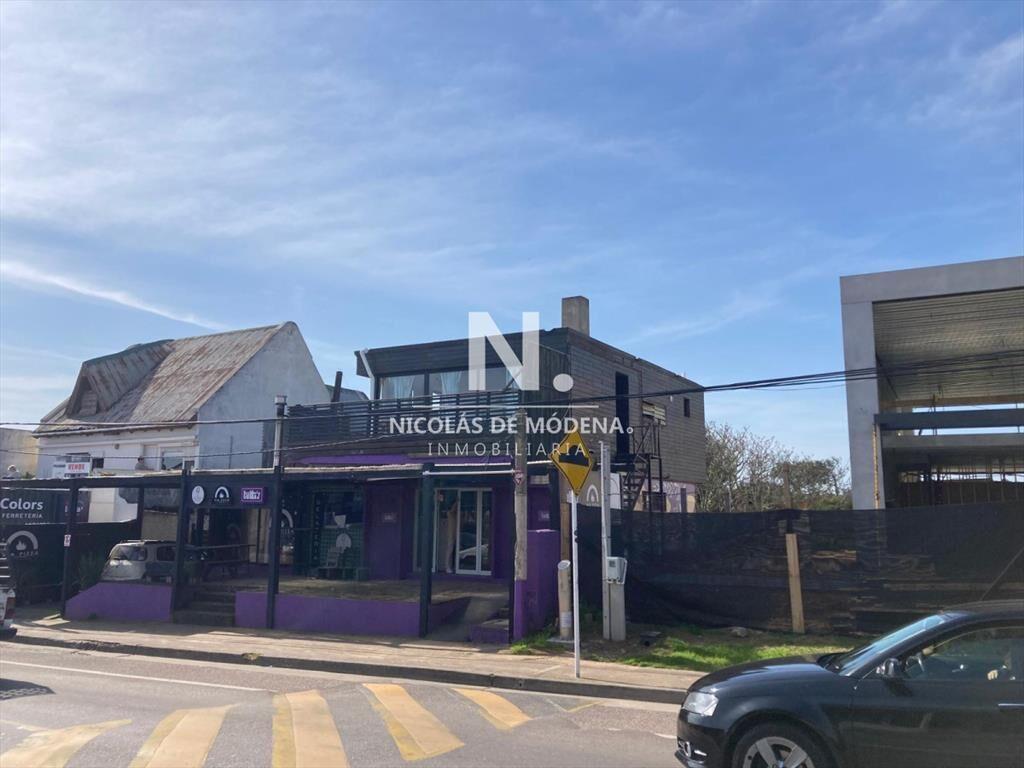 Vende Local en La Barra, Punta dle Este con 1