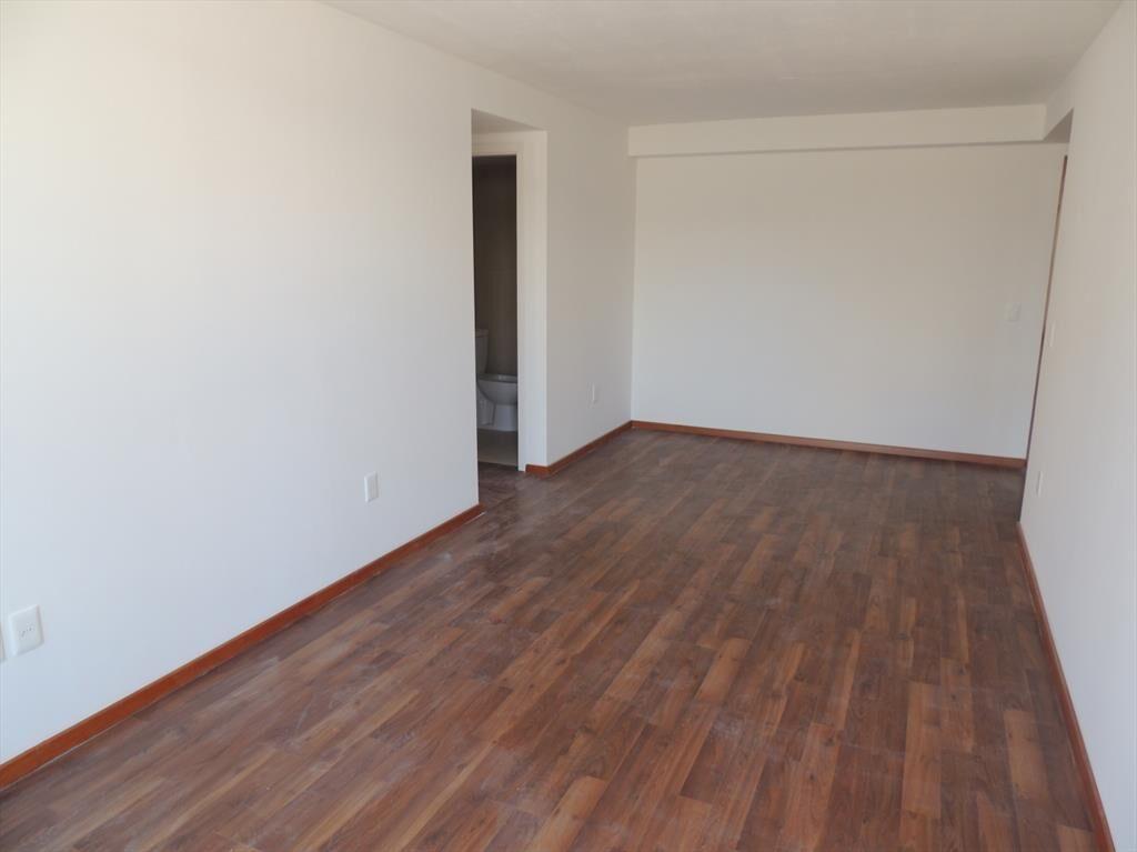 Venta apartamento 3 dormitorios Ciudad Vieja. Con renta Op