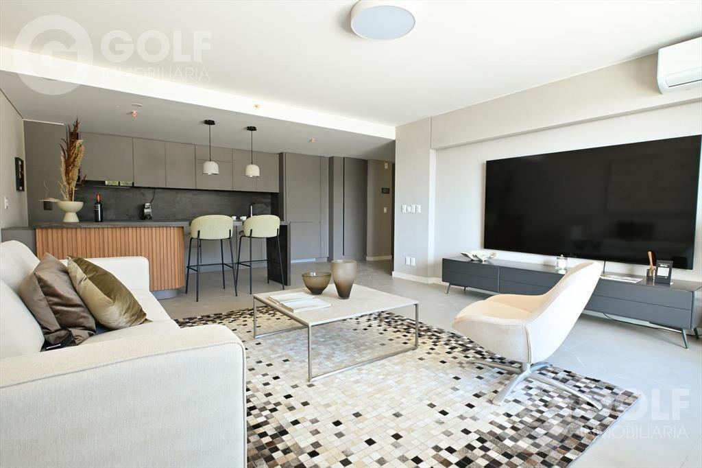 Venta de apartamento de 2 dormitorios con terraza en Barra