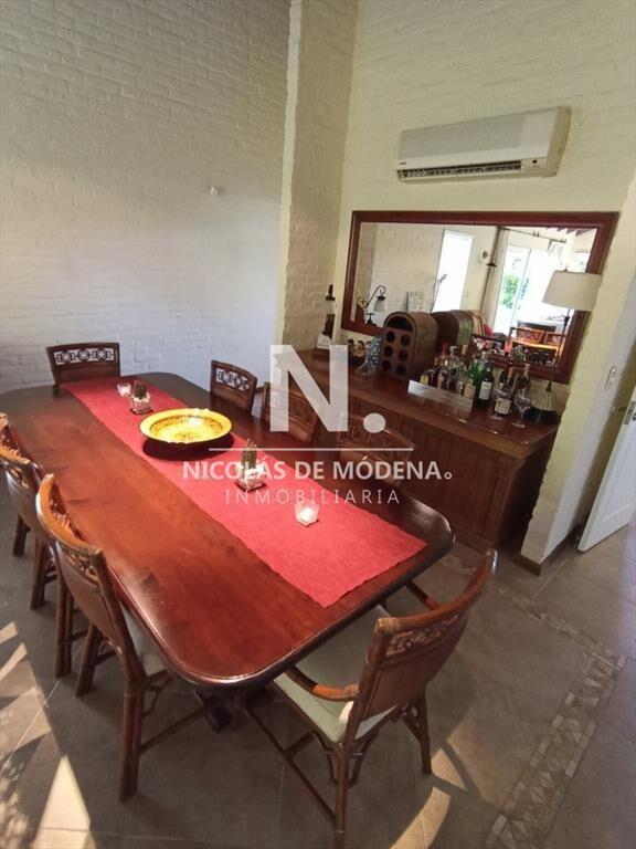 Casa en Cantegril - Punta del Este