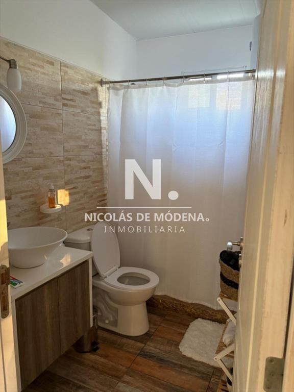 En venta casa de 3 dormitorios en Manantiales
