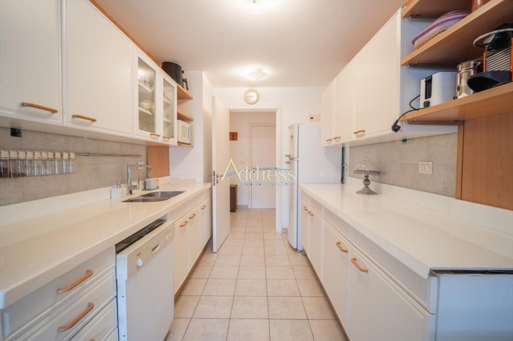 Alquiler apartamento de 3 dormitorios mas dependencia, fren