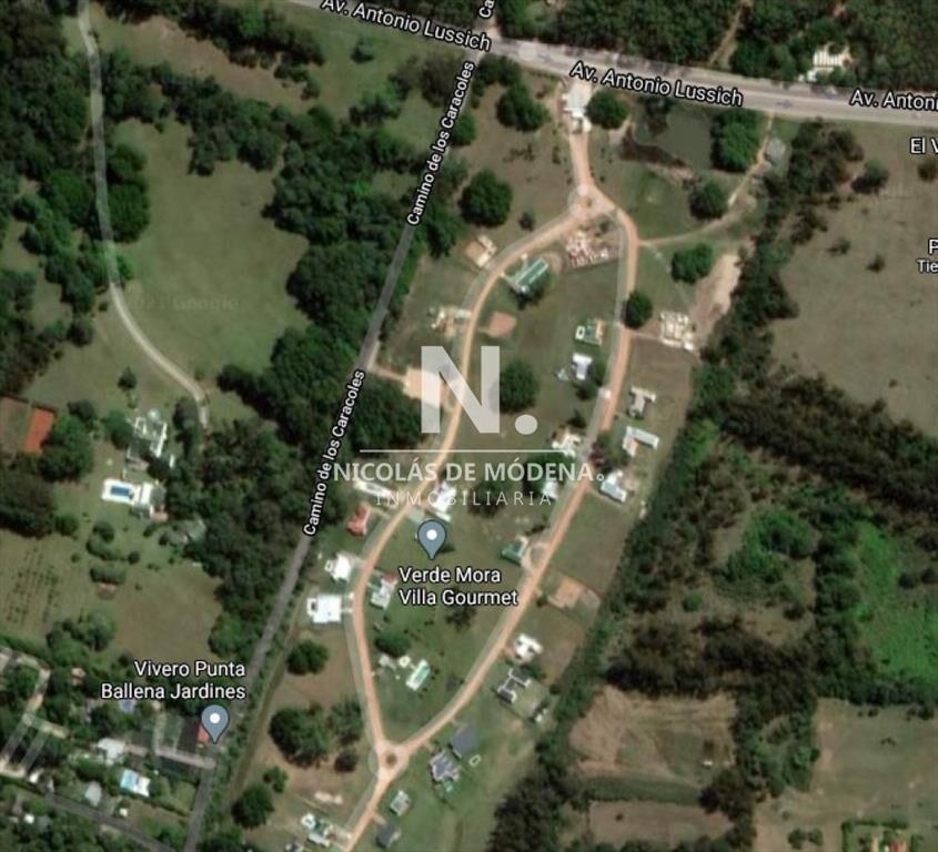 Vende terreno en la hermosa zona de Camino -