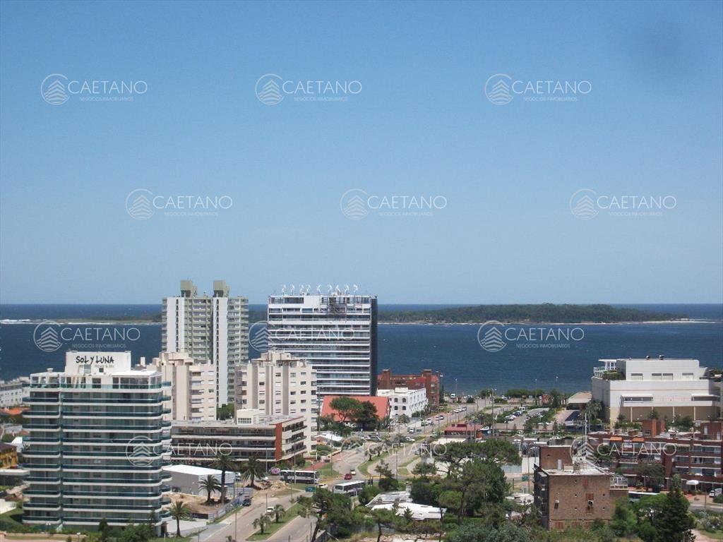 Venta apartamento 3 dormitorios. Playa brava, del
