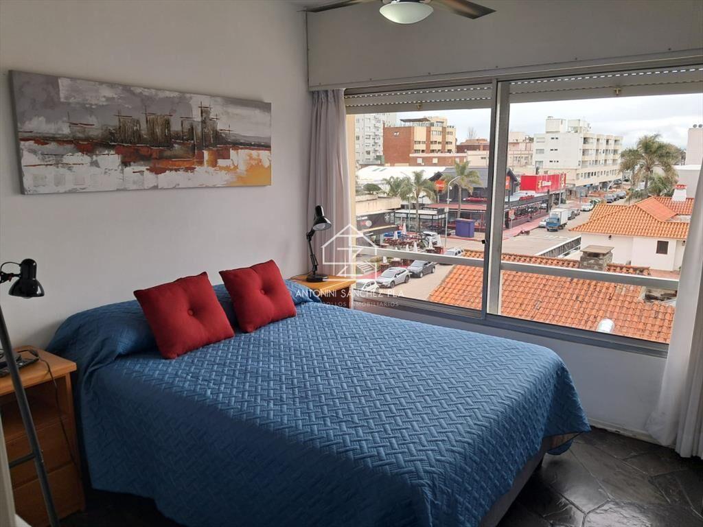 APARTAMENTO EN ALQUILER EN PENINSULA