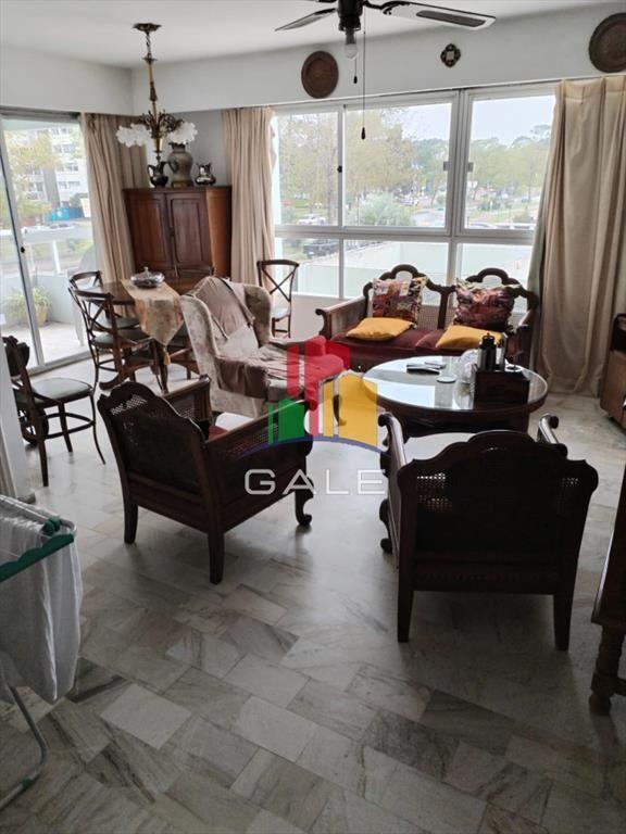 Oportunidad apartamento dos dormitorios con a