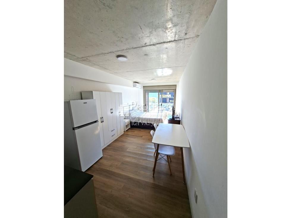 VA2326/2 Venta Apto Monoambiente Pocitos c/ Balcón
