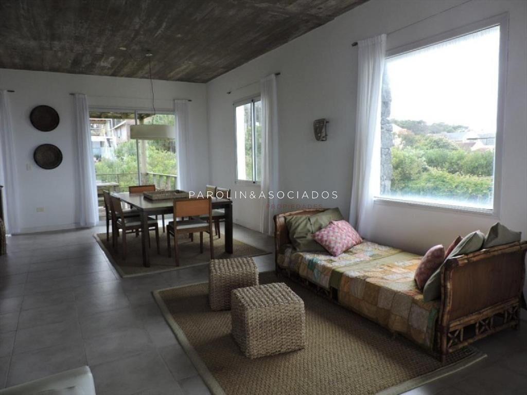 Casa en venta de 3 dormitorios en Montoya, Punta