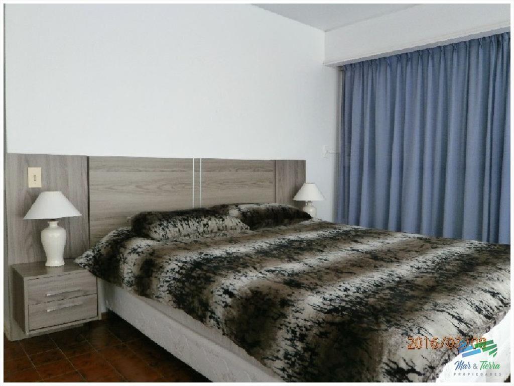 En venta.. Península.. piso intermedio.. planta