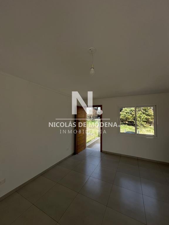 Casa a estrenar en propiedad horizontal en Altos