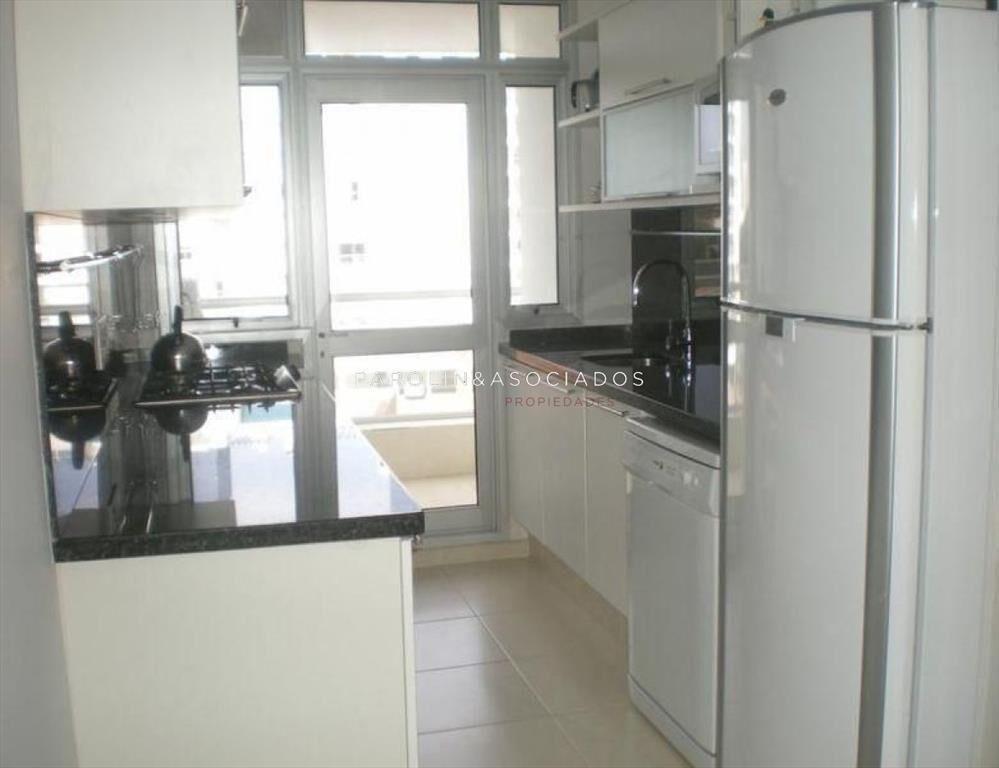 Apartamento en venta de 2 dormitorios en Season