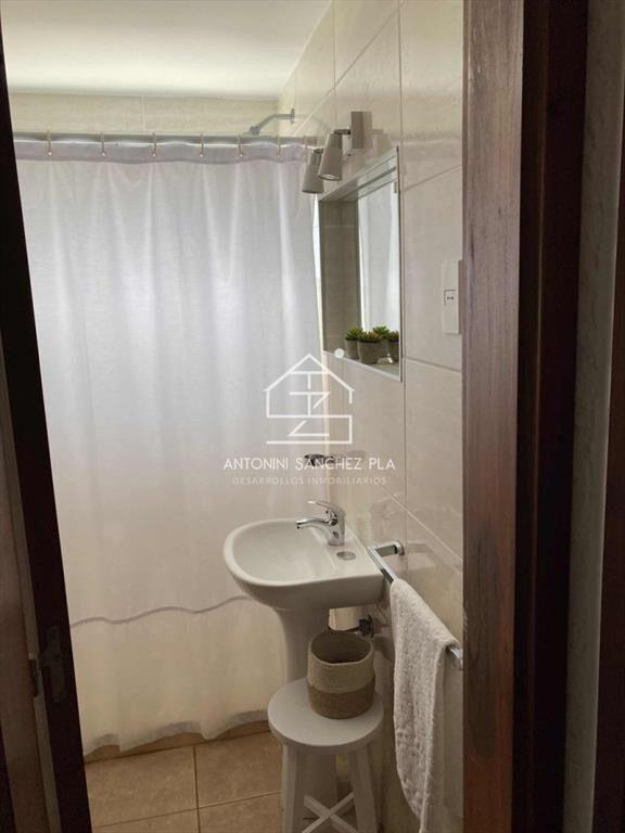 VENTA HERMOSO APTO A PASOS DE LA BRAVA
