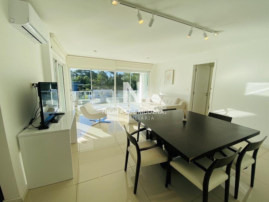 Hermoso apartamento de 2 dormitorios en duplex en
