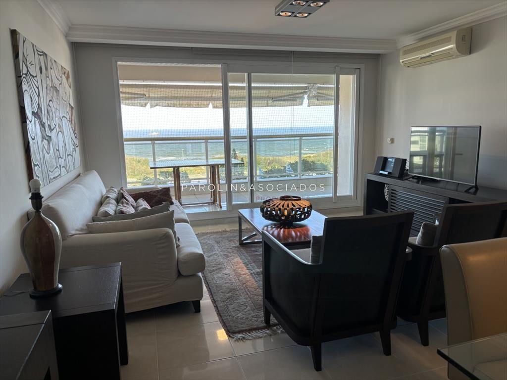 ALQUILER MANSA FRENTE AL MAR LE JARDIN