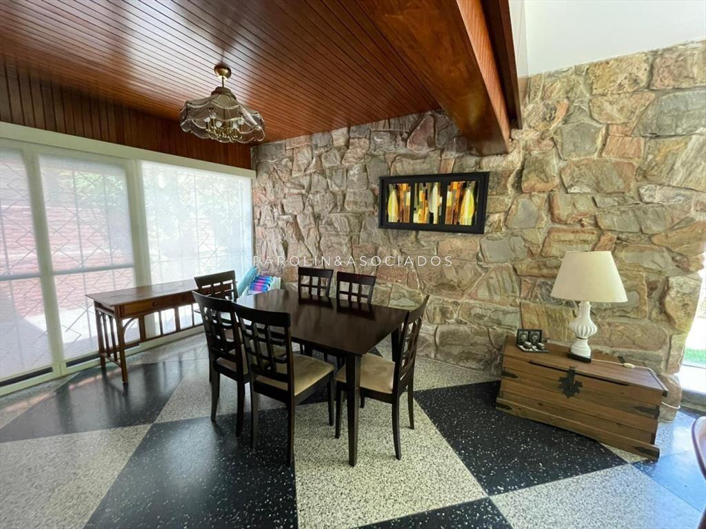 Casa en venta de 5 dormitorios en Mansa, Punta del Este.