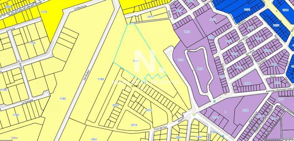 Gran Lote en Venta en Pinares