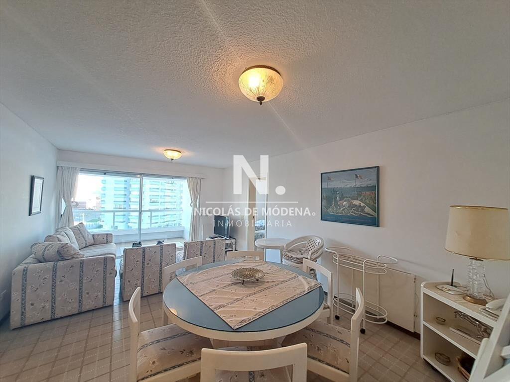 Departamento de 2 dormitorios en venta, torre al
