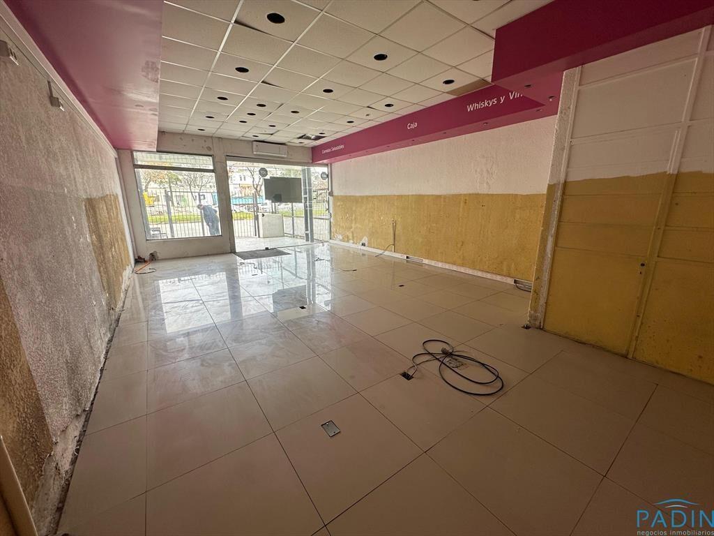 Local Comercial en alquiler ubicado en Parque Batlle