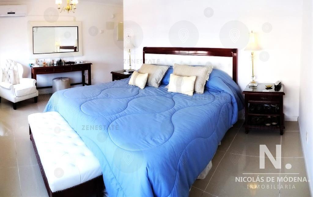 Venta de Apartamento 4 dormitorios en Península, Punta del