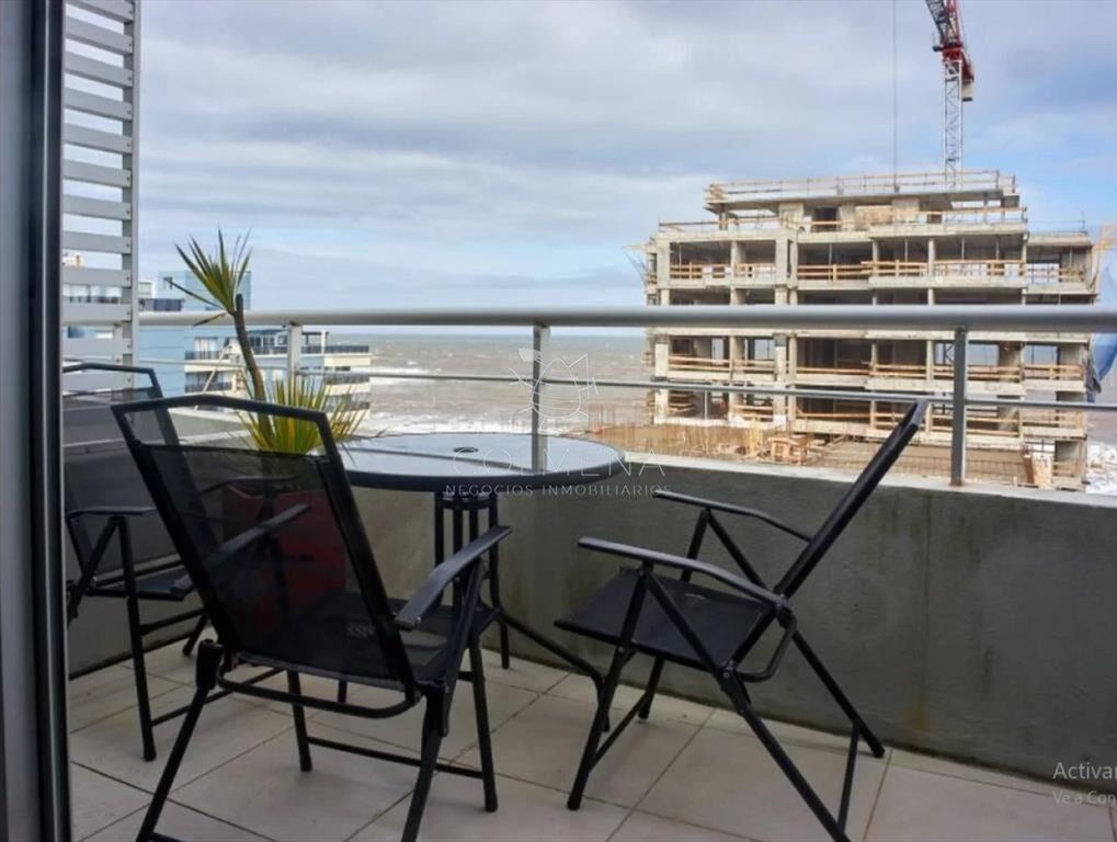 Venta Apartamento Penthouse, 2 Dormitorios, Punta
