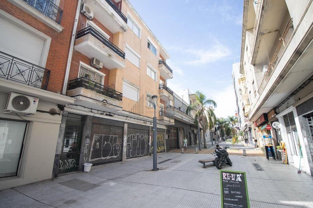 Alquiler local comercial Ciudad vieja de 58m2