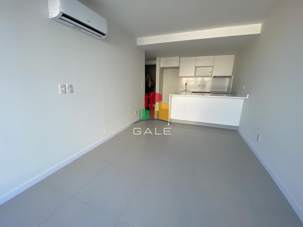 Departamento a metros del mar, parada 4 de playa