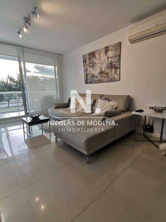 Venta de Apartamento de 3 dormitorios en Torre