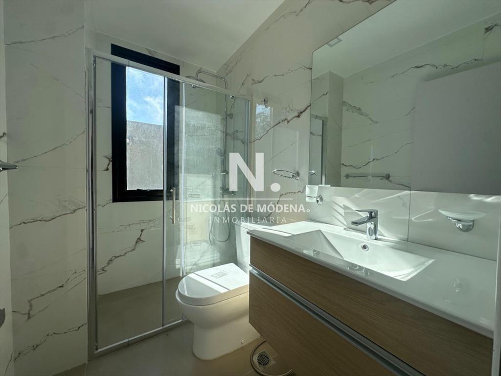 En venta y a estrenar espectacular casa de 4 con
