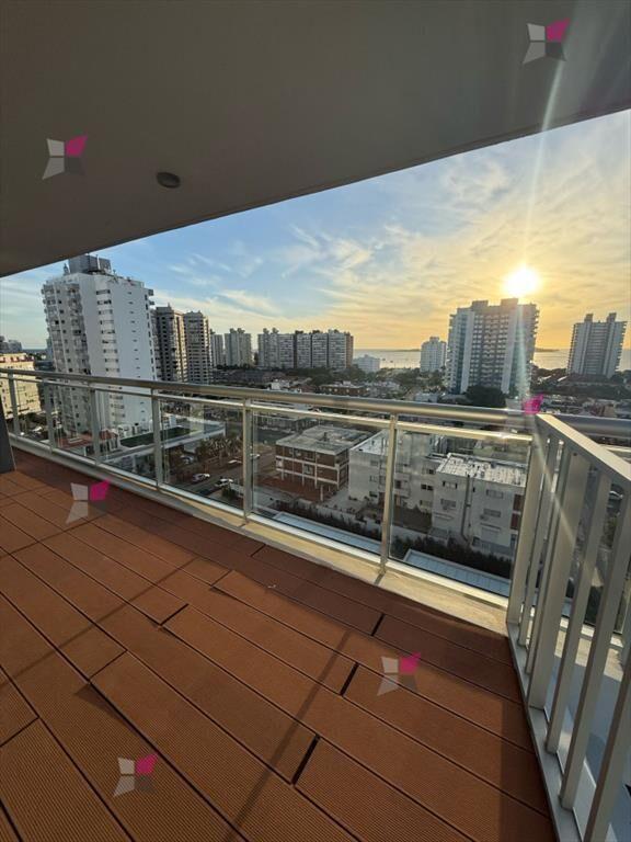 EDIFICIO ONIX - APARTAMENTO DE 2 DORMITORIOS EN