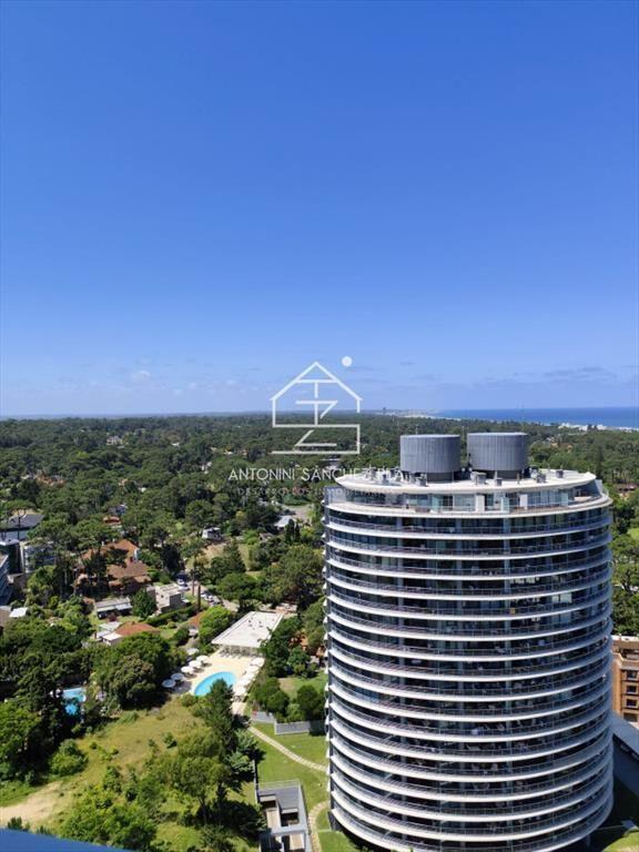 Venta apartamento 3 dormitorios Punta del Este