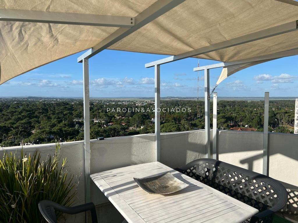 Apartamento en venta de 2 dormitorios en Punta