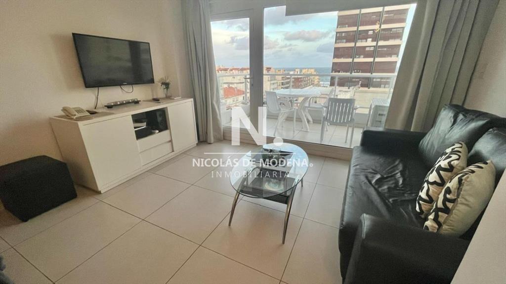 En venta apartamento monoambiente en Península,