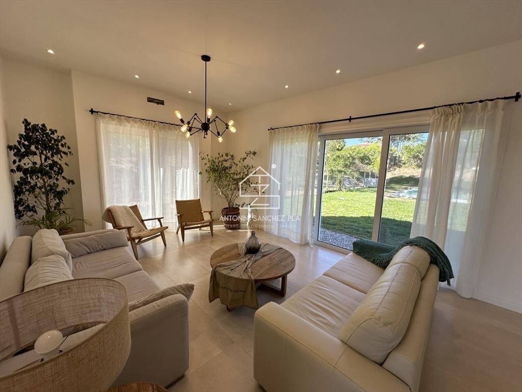 Venta casa en zona Chihuahua, Punta Ballena