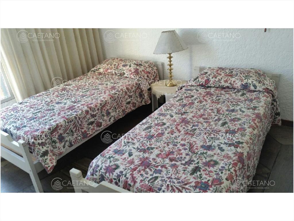 Apartamento en Venta y Alquiler, Peninsula, Punta del Este,