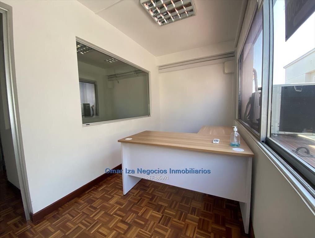 Alquiler oficina ciudad vieja, Misiones y Sarandí