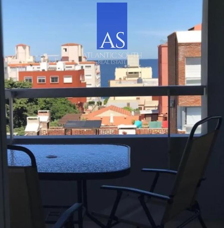 Apartamento 2 dormitorios con vista al puerto en