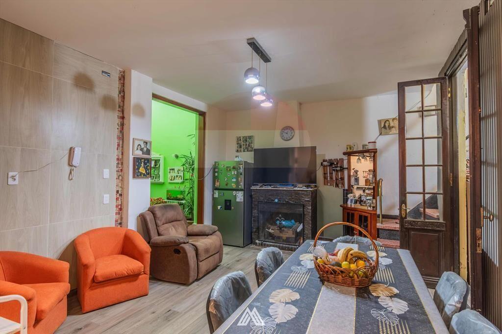 Casa en venta - 4 dormitorios - Garaje - Zona MAM