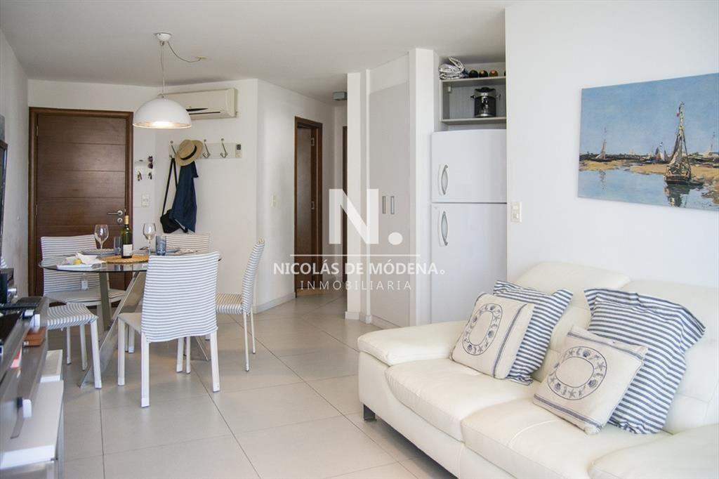 Departamento con agradable vista a los de Punta