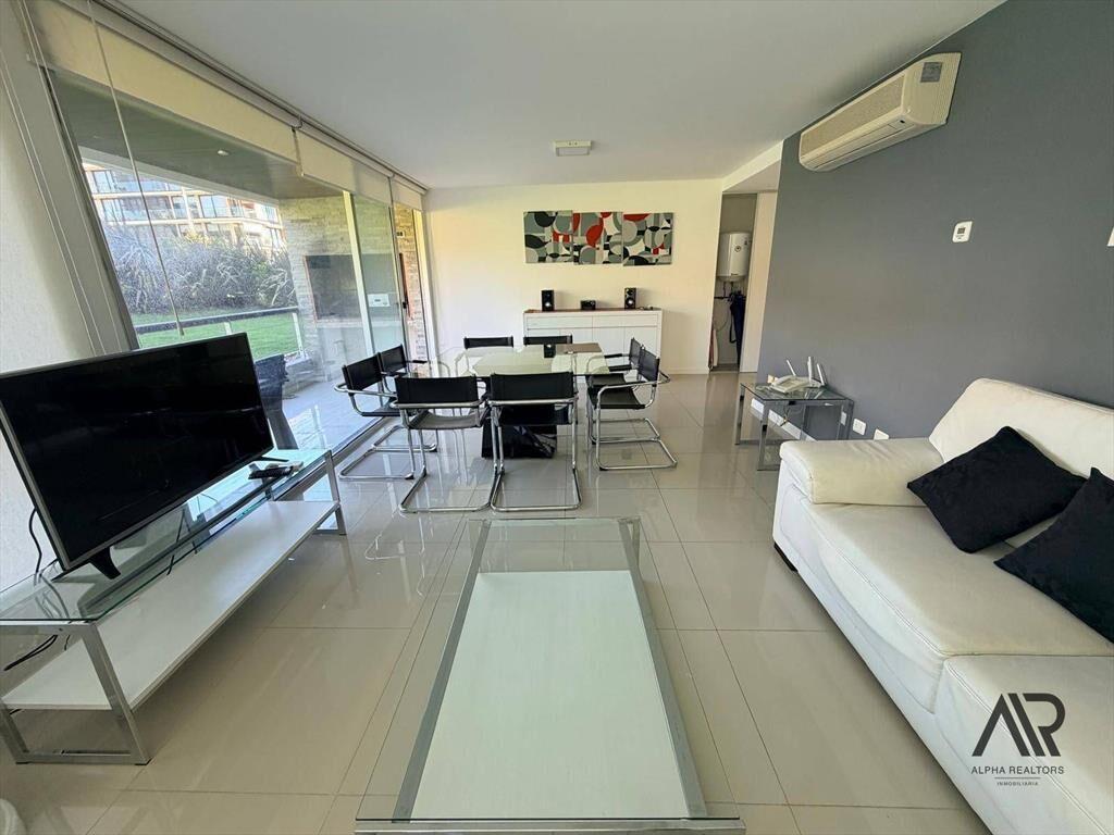 Apartamento en alquiler 3 dormitorios con dep