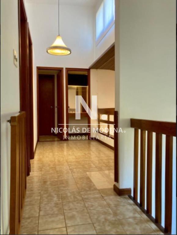 Alquila casa de 3 dormitorios en Brava Punta del Este.