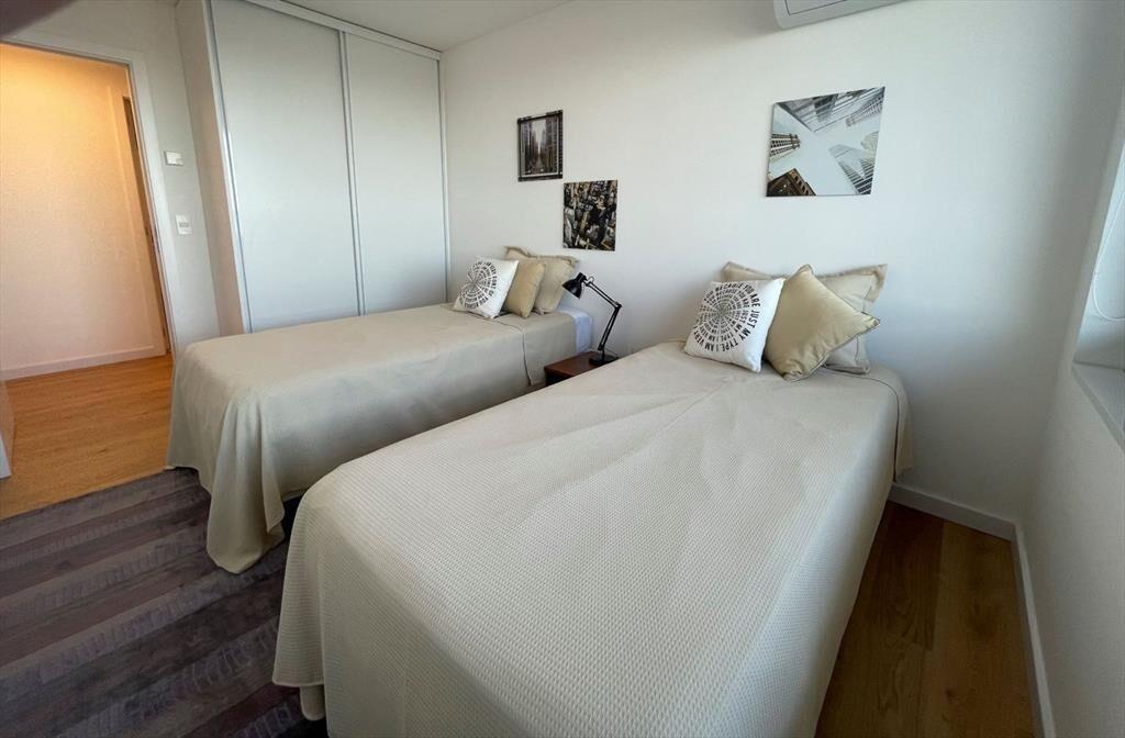 Venta apto 3 dormitorios Rambla Malvín LYRA #104 lCampigl...