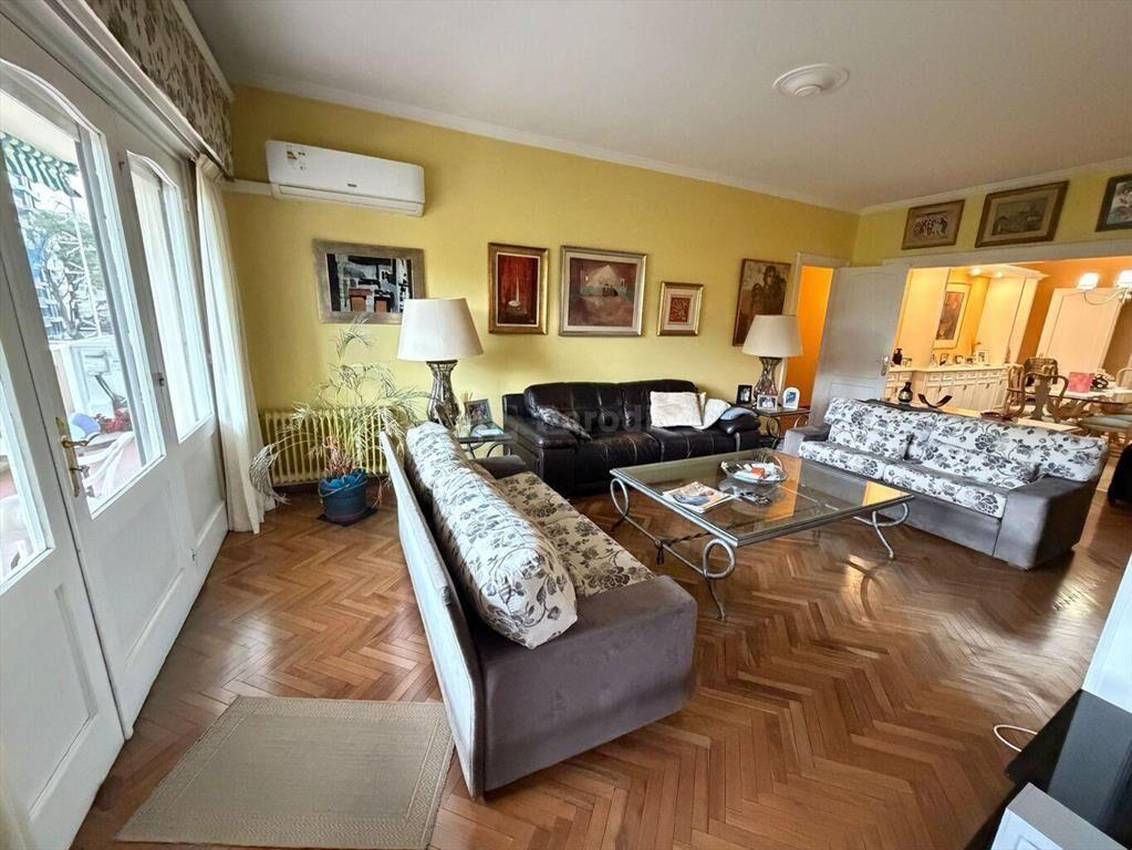 PARODI Venta Villa Biarritz 180 m2, 3 dorm. estar, escritor