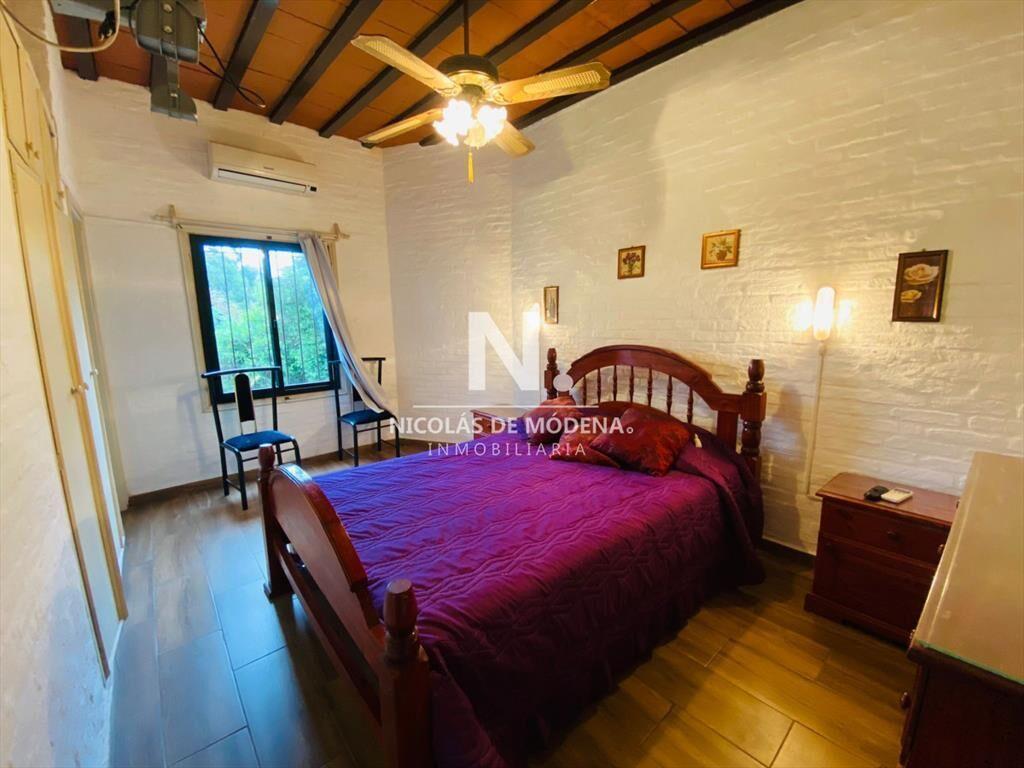Casa en Venta a una Cuadra del Mar Tres dormitorios