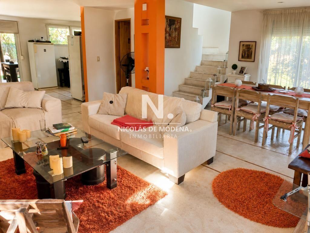 Casa en Balneario de Buenos Aires,  de 3 con y